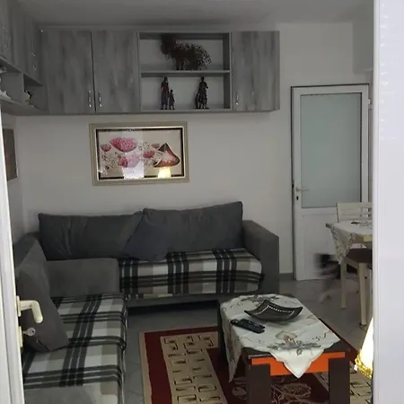 Peacefull Cozzy Studio Flat Διαμέρισμα Τίρανα
