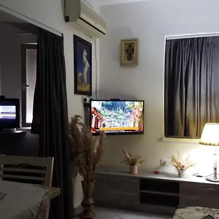 Διαμέρισμα Peacefull Cozzy Studio Flat Τίρανα